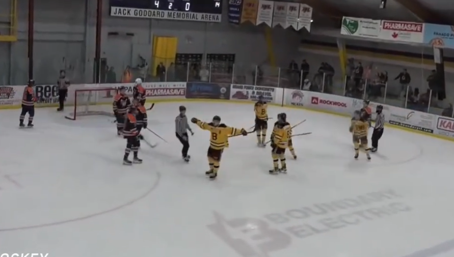 Border Bruins explode for nine goals to overpower Nitehawks in Game 3