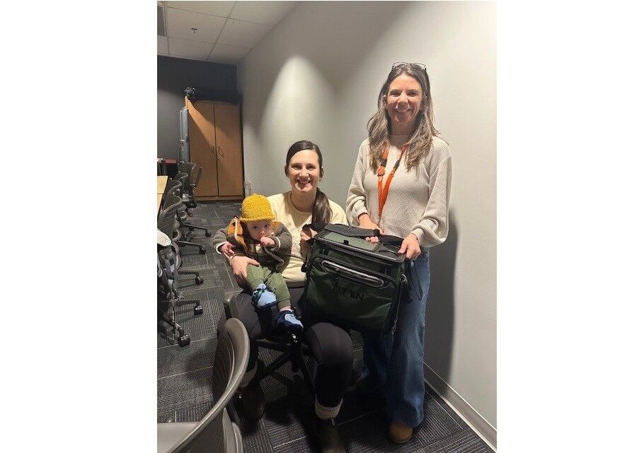 Campbell Rivers breast milk collection depot welcomes first donor